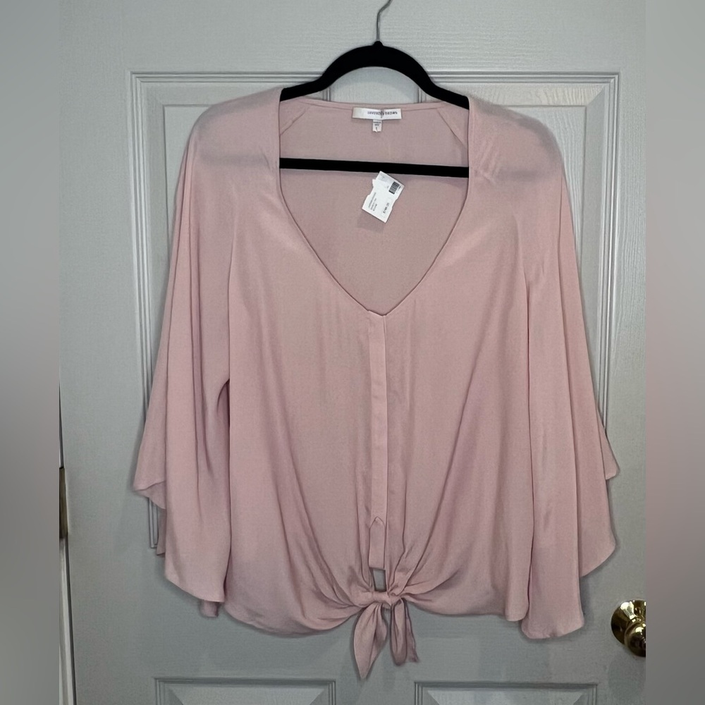 NWT Lavender Brown peachy pink blouse. Size L. Retail $188